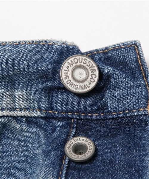 MOUSSY（マウジー）の「MV Wayne wide Straight（デニムパンツ・レディース・ブルー・24inch/25inch/23inch/27inch/26inch）」の8枚目の写真