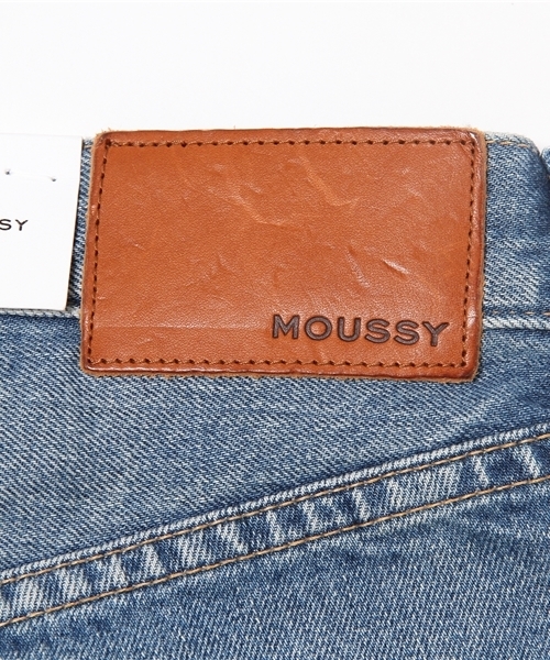 MOUSSY（マウジー）の「MV Wayne wide Straight（デニムパンツ・レディース・ブルー・24inch/25inch/23inch/27inch/26inch）」の12枚目の写真