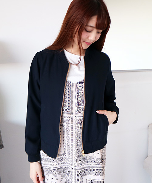 N.（N. Natural Beauty Basic）（エヌエヌナチュラルビューティーベーシック）の「【with　4月号掲載】ポリオリツイルウォッシャブルセットアップMA-1（MA-1・レディース・グレー/ピンク/ネイビー・MEDIUM）」の2枚目の写真