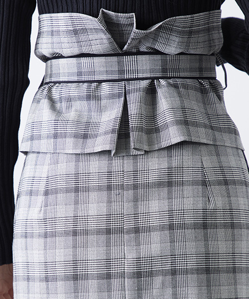 STUDIOUS（ステュディオス）の「アシメコルセット2WAYスカート（スカート・レディース・ブラック/ネイビー/マルチ・0/1）」の12枚目の写真