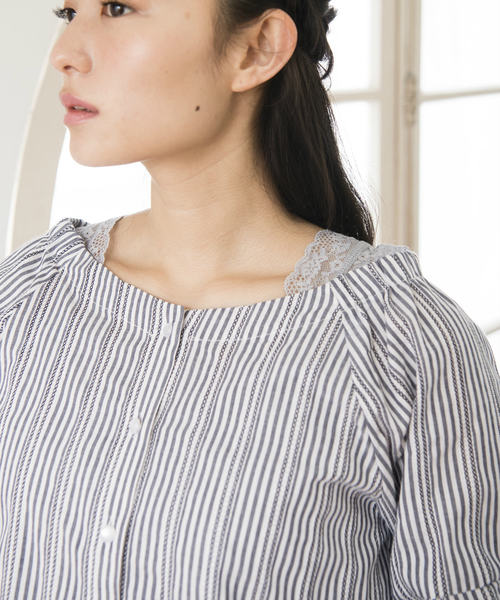 OLIVE des OLIVE（オリーブデオリーブ）の「袖ボリューム ブラウス（シャツ/ブラウス・レディース・ブラック/ネイビー/ブルー・FREE）」の6枚目の写真