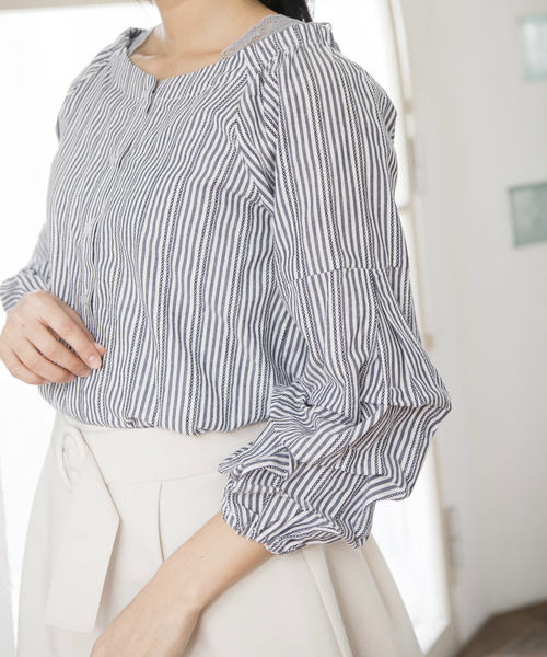 OLIVE des OLIVE（オリーブデオリーブ）の「袖ボリューム ブラウス（シャツ/ブラウス・レディース・ブラック/ネイビー/ブルー・FREE）」の8枚目の写真