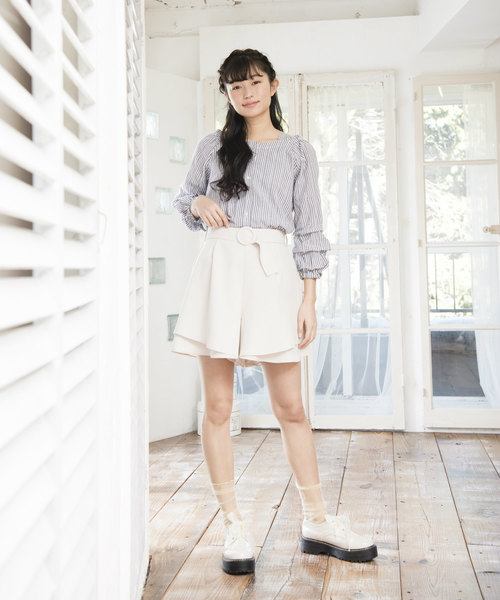 OLIVE des OLIVE（オリーブデオリーブ）の「袖ボリューム ブラウス（シャツ/ブラウス・レディース・ブラック/ネイビー/ブルー・FREE）」の9枚目の写真