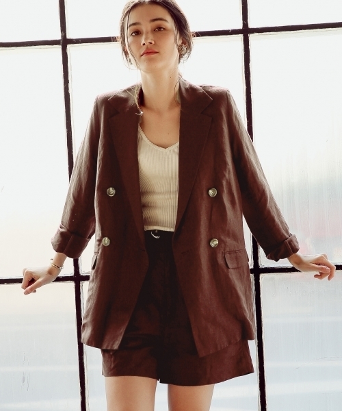 A part by（アパートバイ）の「LiRyダブルジャケット 786897（テーラードジャケット・レディース・ベージュ/ネイビー/ブラウン/ブラック/カーキ・LARGE/MEDIUM）」の3枚目の写真