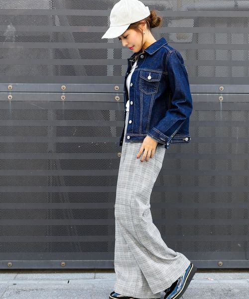 Fashion Letter（ファッションレター）の「スタンダードデニムジャケット（デニムジャケット・レディース・サックスブルー/インディゴブルー/ブルー・M/L）」の4枚目の写真