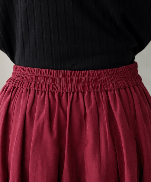 n'OrLABEL（ノアールレーベル）の「『スエードタッチタックスカート』（スカート・レディース・ブラック/ダークグリーン/ライトカーキ/キャメル/バーガンディー/ターメリック/モカ/ボルドー・FREE）」の17枚目の写真