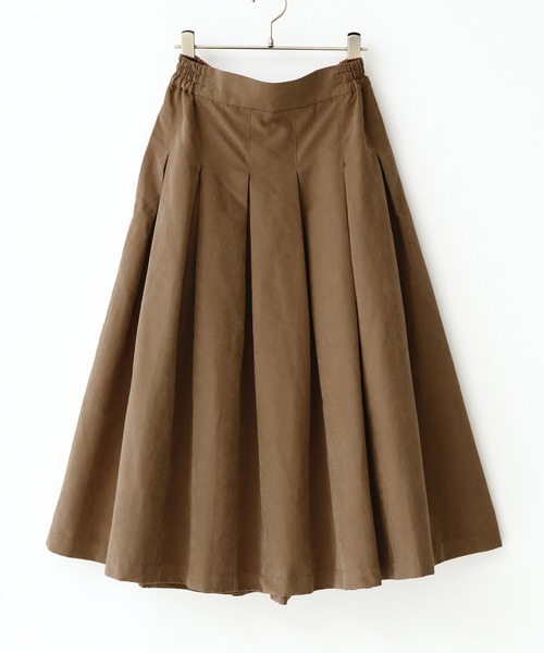 n'OrLABEL（ノアールレーベル）の「『スエードタッチタックスカート』（スカート・レディース・ブラック/ダークグリーン/ライトカーキ/キャメル/バーガンディー/ターメリック/モカ/ボルドー・FREE）」の10枚目の写真