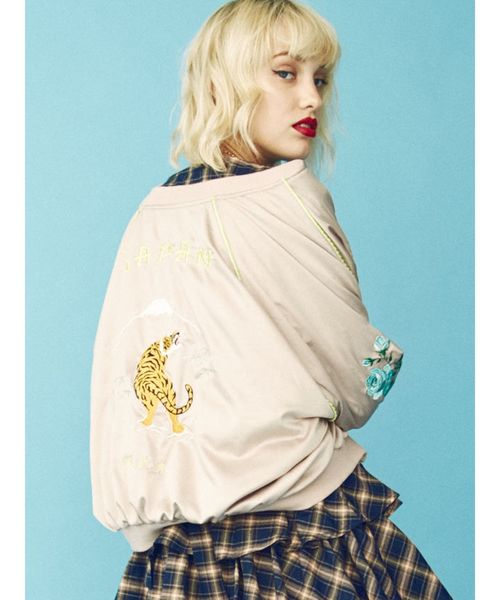 jouetie（ジュエティ）の「リバーシブルベトスカジャン（スカジャン・レディース・ブラック/アイボリー/グリーン・MEDIUM）」の2枚目の写真