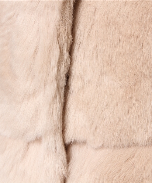 BEAUTY&YOUTH UNITED ARROWS(ビューティーアンドユースユナイテッドアローズ)の「BYTF VOLATA 別注ノーカラーファーコート (fyoww) ◆(その他アウター・レディース・ダークグレー/ナチュラル・フリー)」の11枚目の写真