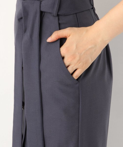 A part by（アパートバイ）の「TRマエボタンタイトスカート 823680（スカート・レディース・ネイビー/イエロー/ライトブルー/ライトベージュ・MEDIUM/LARGE）」の11枚目の写真