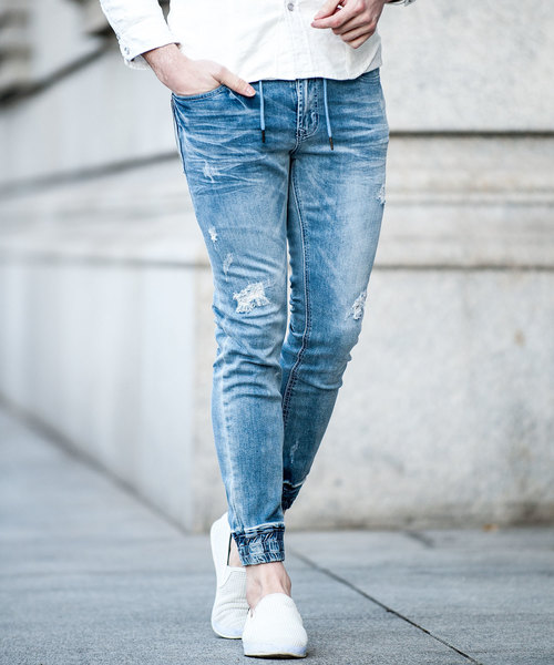 NEW GENTLEMAN（ニュージェントルマン）の「AUGUSTA DENIM PANTS(オーガスタ デニム パンツ)スキニー デニム パンツ（デニムパンツ・メンズ・サックスブルー/インディゴブルー/ブルー/ブルー系その他/ロイヤルブルー/ブルー系その他2/ブルー系その他3/ターコイズブルー/ブラック/ネイビー/ブルー系その他4・1/S/2/M/3/L）」の5枚目の写真