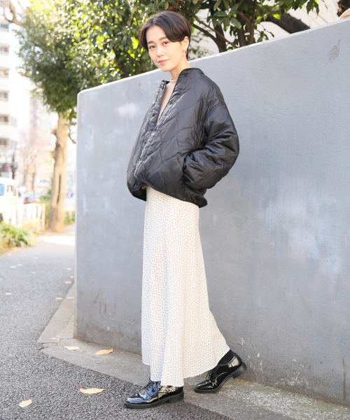 LOWRYS FARM（ローリーズファーム）の「ドットマーメイドスカート　824856（スカート・レディース・ホワイト/ブラック/ブラウン・FREE）」の17枚目の写真