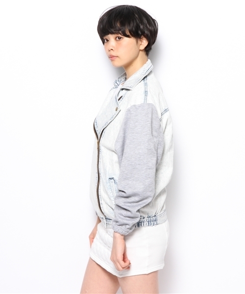 WEGO(ウィゴー)の「WEGO/デニムBIGライダースジャケット(ライダースジャケット・レディース・ダークインディゴブルー/ライトインディゴブルー・FREE)」の4枚目の写真