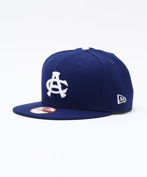 NEW ERA（ニューエラ）の「AVIREX×NEW ERA / アヴィレックス / ニューエラ / 9FIFTY SNAP BACK CAP TYPE "AC" / AC キャップ（キャップ・メンズ・ブラック/ワインレッド/ネイビー/ブラック×ブラック/カモフラージュ/ホワイト×ネイビー/その他1/グレー系カモフラージュ/ロイヤルブルー/グレー/レッド/ブルー/グリーン/クリアレッド/その他/インディゴブルー/ホワイト系その他/チャコールグレー/ブルー系その他/Orange/ブラウン/ゴールド/ダークグレー/モカ/ダークグリーン系/ブラウン系カモフラージュ・フリー/FREE）」の14枚目の写真