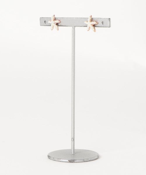misto accessories(ミストアクセサリーズ)の「スターフィッシュピアス(ピアス(両耳用)・レディース・ホワイト/グレー/マルチ・FREE)」の7枚目の写真