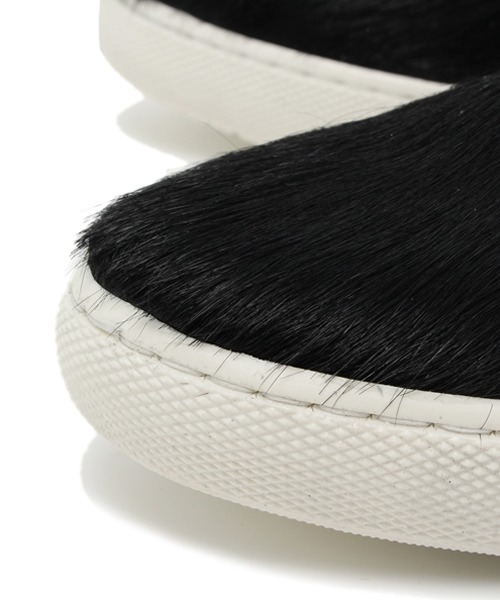 Ray BEAMS（レイビームス）の「MOHI / ポニー サイドゴア スリッポン（スニーカー・レディース・ブラック/その他1・37/38/36/39/35）」の7枚目の写真