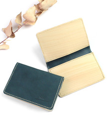 feee（フィー）の「ウッドシート外側栃木レザーナチュラル名刺入れ（名刺入れ）」