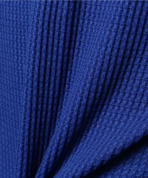 And A（アンドエー）の「THERMAL TANK TOP (SPECIAL DELIVERY)（タンクトップ・メンズ・レッド/ホワイト/ブルー・SMALL/MEDIUM）」の8枚目の写真