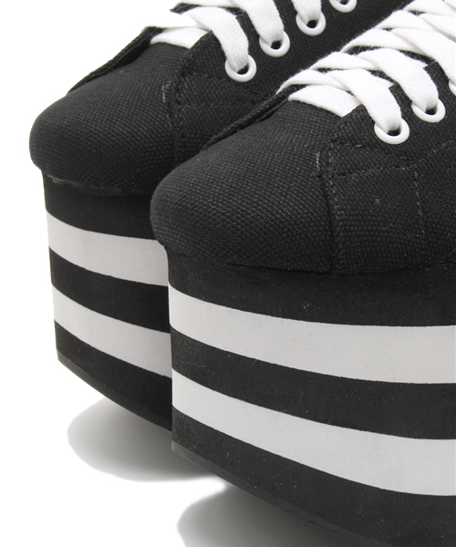 Jeffrey Campbell（ジェフリーキャンベル）の「厚底スニーカー（スニーカー・レディース・ブラック/ブルー系その他・38/36/37/39/40）」の5枚目の写真