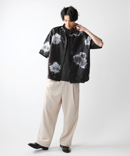 ASTRONOMY(アストロノミー)の「モザイク パターン フラワー 半袖 ビッグシルエット 総柄シャツ(シャツ/ブラウス・メンズ・ホワイト/ブラウン/ブラック・M/L)」の14枚目の写真