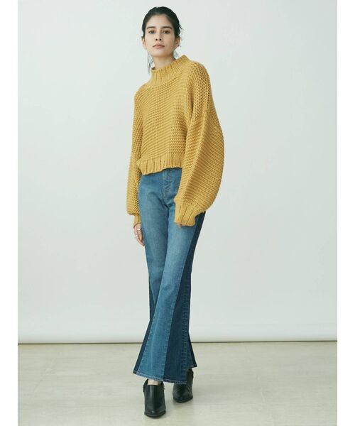 EVRIS（エヴリス）の「SHADING RETOUCHフレアデニムパンツ（デニムパンツ・レディース・インディゴブルー/ブラック・MEDIUM/SMALL）」の17枚目の写真