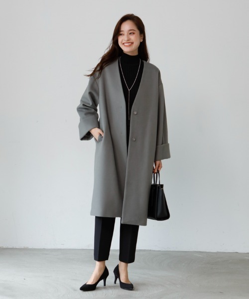 M.deux(エムドゥ)の「super100'sウールコート(ノーカラージャケット・レディース・グリーン・MEDIUM)」の1枚目の写真