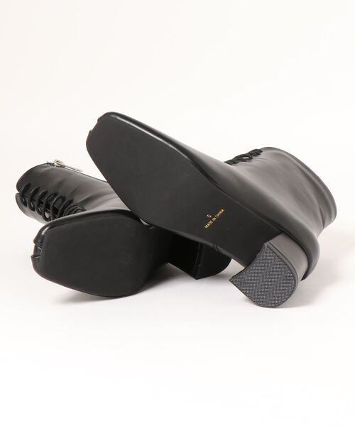 KOBE LETTUCE（コウベレタス）の「サイドジップ付きスクエアトゥレースアップショートブーツ（ブーツ・レディース・アイボリー/ベージュ/ブラウン/ブラック・L/LL/M/S）」の6枚目の写真