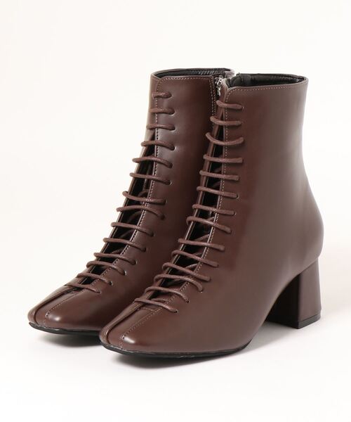 KOBE LETTUCE（コウベレタス）の「サイドジップ付きスクエアトゥレースアップショートブーツ（ブーツ・レディース・アイボリー/ベージュ/ブラウン/ブラック・L/LL/M/S）」の8枚目の写真