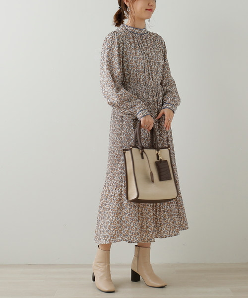 セール 配色パイピング消しプリーツワンピース ワンピース Frames Ray Cassin フレームスレイカズン のファッション通販 Zozotown