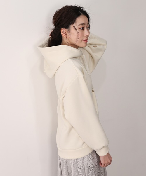 TRUDEA(トルディア)の「パネルラインダンボールニットパーカー(パーカー・レディース・アイボリー/モカ/チャコールグレー・MEDIUM/LARGE)」の18枚目の写真