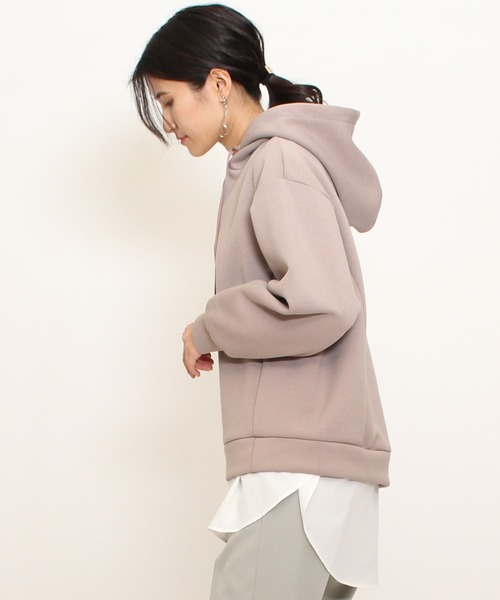 TRUDEA(トルディア)の「パネルラインダンボールニットパーカー(パーカー・レディース・アイボリー/モカ/チャコールグレー・MEDIUM/LARGE)」の14枚目の写真