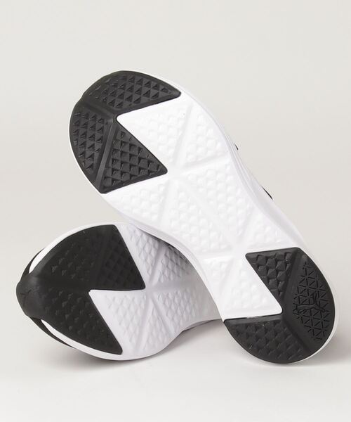 PUMA(プーマ)の「PUMA プーマ PROWL STRAP プラウル ストラップ 193921 04BK/WH/SILVER(スニーカー・レディース・ブラック系その他・24.0cm/24.5cm/22.5cm/25.5cm/23.5cm/23.0cm/22.0cm/25.0cm)」の3枚目の写真