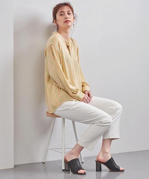 UNITED ARROWS（ユナイテッドアローズ）の「UBC ラインプリント ボウタイブラウス◆（シャツ/ブラウス・レディース・ライトブルー/ベージュ/オフホワイト・FREE）」の3枚目の写真