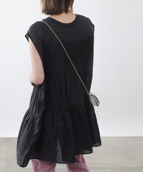 COLONY 2139（コロニートゥーワンスリーナイン）の「サステナブルシアー2WAYティアードブラウス（シャツ/ブラウス・レディース・ブラック/オフホワイト/イエロー・FREE）」の16枚目の写真