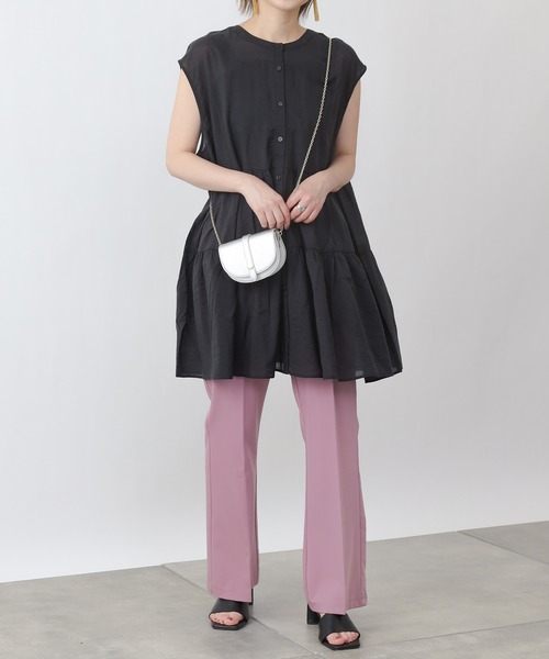 COLONY 2139（コロニートゥーワンスリーナイン）の「サステナブルシアー2WAYティアードブラウス（シャツ/ブラウス・レディース・ブラック/オフホワイト/イエロー・FREE）」の18枚目の写真