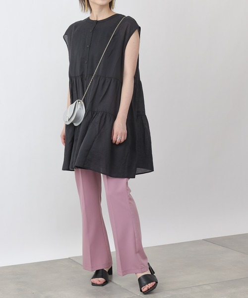 COLONY 2139（コロニートゥーワンスリーナイン）の「サステナブルシアー2WAYティアードブラウス（シャツ/ブラウス・レディース・ブラック/オフホワイト/イエロー・FREE）」の20枚目の写真