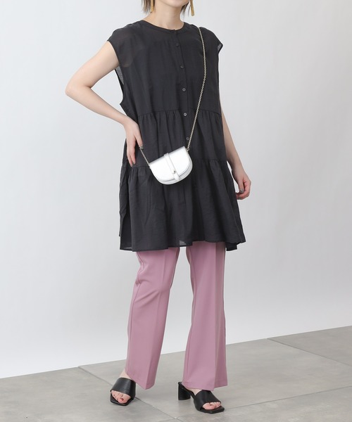 COLONY 2139（コロニートゥーワンスリーナイン）の「サステナブルシアー2WAYティアードブラウス（シャツ/ブラウス・レディース・ブラック/オフホワイト/イエロー・FREE）」の21枚目の写真