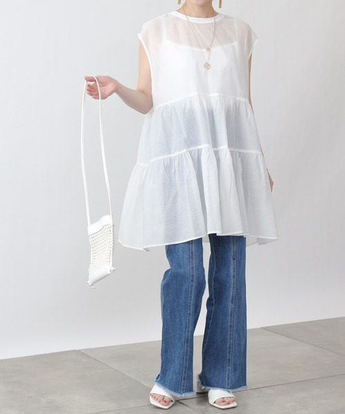 COLONY 2139（コロニートゥーワンスリーナイン）の「サステナブルシアー2WAYティアードブラウス（シャツ/ブラウス・レディース・ブラック/オフホワイト/イエロー・FREE）」の13枚目の写真