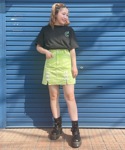 Candy Stripper（キャンディストリッパー）の「STRANGE PLAYGROUND Tシャツ（Tシャツ/カットソー・レディース・グリーン/ブラック/オフホワイト/イエロー・2/4/3）」の14枚目の写真