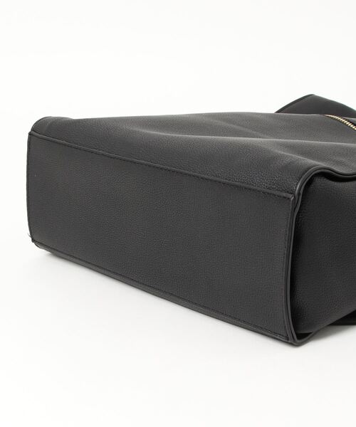 THE MORNING AFTER（ザ モーニング アフター）の「[ Legato Largo / レガートラルゴ ] PC収納リュック（バックパック/リュック・レディース・ライトグレー/キャメル/ブラック/オリーブ・ONE SIZE）」の7枚目の写真