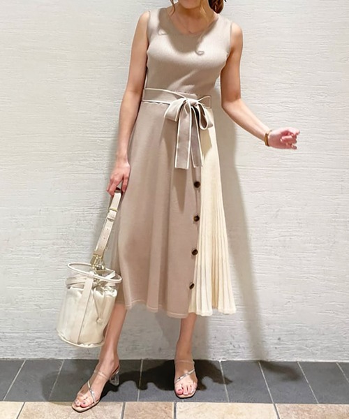 ROYAL PARTY（ロイヤルパーティー）の「ノースリーブ切替ニットフレア