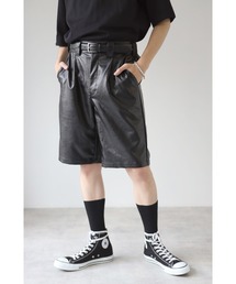 CREARE -LINO- | 【2021春夏】PUレザー ワイドタックショートパンツ<セットアップ可>(その他パンツ)