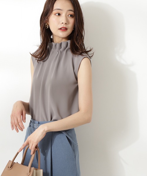 N.（N. Natural Beauty Basic）（エヌエヌナチュラルビューティーベーシック）の「【追加生産】◆ペーパーバックノースリーブブラウス（シャツ/ブラウス・レディース・ブラック/グレー/クリーム/カーキ・MEDIUM）」の3枚目の写真