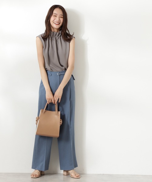 N.（N. Natural Beauty Basic）（エヌエヌナチュラルビューティーベーシック）の「【追加生産】◆ペーパーバックノースリーブブラウス（シャツ/ブラウス・レディース・ブラック/グレー/クリーム/カーキ・MEDIUM）」の5枚目の写真