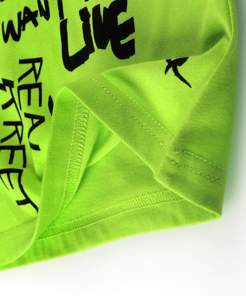 RADCHAP（ラッドチャップ）の「【RADCHAPプチプラ】落書きプリント蛍光カラーTシャツ（Tシャツ/カットソー・キッズ・ライム/オレンジ・130cm/90cm/150cm/100cm/110cm/120cm/140cm）」の21枚目の写真