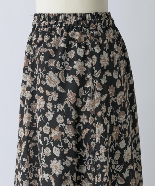 Rewde（ルゥデ）の「【TV着用】フラワープリントスカート（1R10-06221）（スカート・レディース・ブラック/ベージュ・S/M/L）」の5枚目の写真