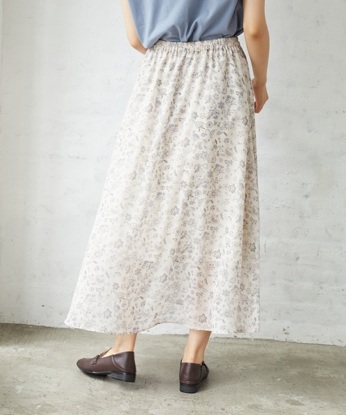 Rewde（ルゥデ）の「【TV着用】フラワープリントスカート（1R10-06221）（スカート・レディース・ブラック/ベージュ・S/M/L）」の17枚目の写真