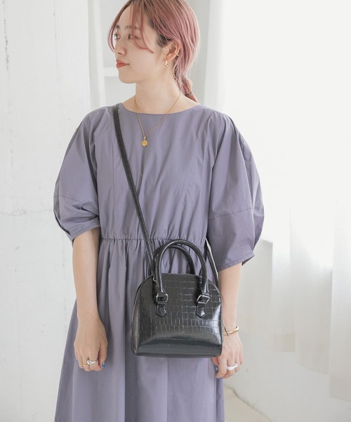 ITEMS URBANRESEARCH(アイテムズ アーバンリサーチ)の「クロコラウンドボストンバッグ(ボストンバッグ・レディース・ピンク/ブラック/ブラウン・-)」の8枚目の写真