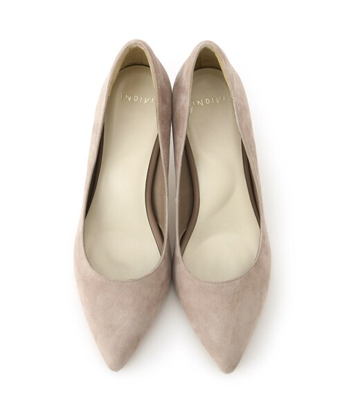 INDIVI（インディヴィ）の「やぎ革シンプルデイリーパンプス（パンプス・レディース・サンドベージュ/ライトベージュ/ブラック・20/40/35/15 /25/30/45）」の7枚目の写真