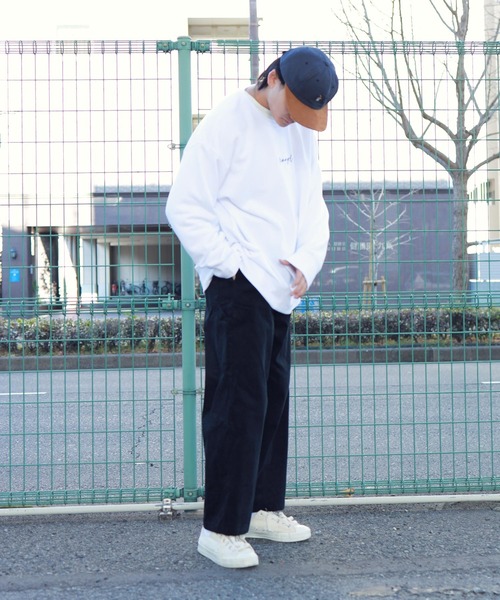 KANGOL(カンゴール)の「KANGOL / カンゴール 別注 コラボ オーバーサイズ トレーナー ヘビーウェイト 裏毛 スウェット(スウェット・メンズ・ホワイト/ブラック/ベージュ/ブルー/ホワイト系その他/ブラック系その他/ベージュ系その他/ブルー系その他/ホワイト系その他2/ホワイト系その他3/ブラック系その他2/ブラック系その他3/ベージュ系その他2/ブルー系その他2・SMALL/MEDIUM/LARGE/X-LARGE)」の17枚目の写真